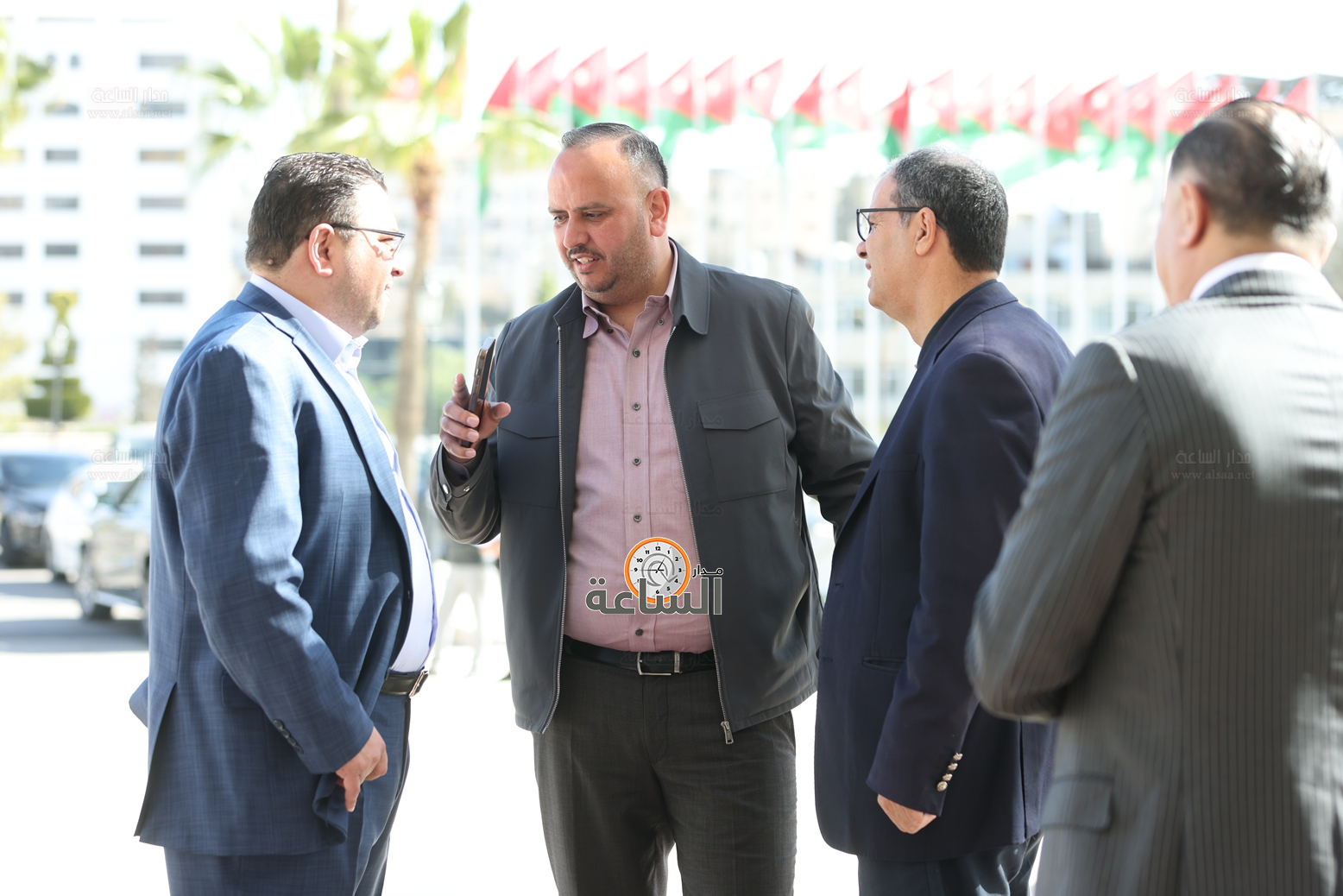 Madar Al-Saa Images 0.13862183332827005