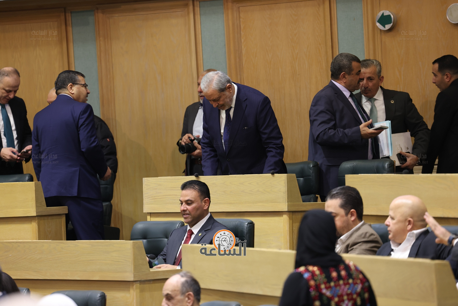 Madar Al-Saa Images 0.43373929022655455