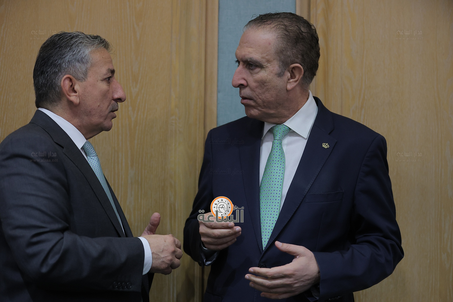 Madar Al-Saa Images 0.6503185411980432