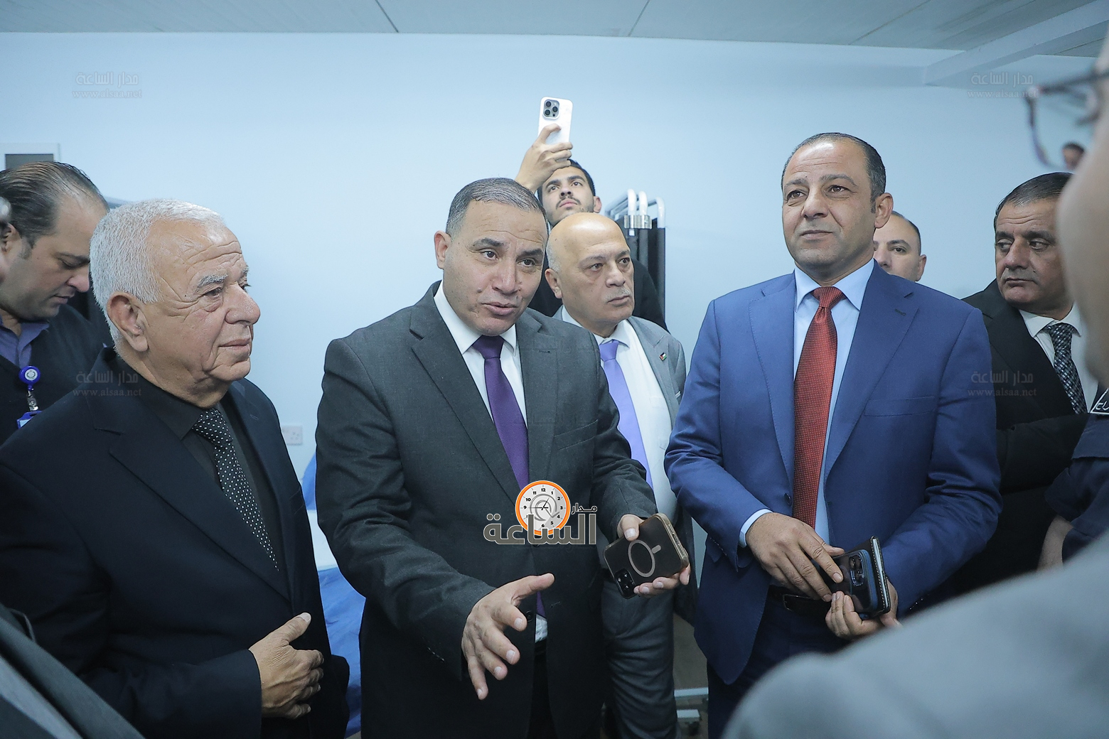 Madar Al-Saa Images 0.9595383683559133