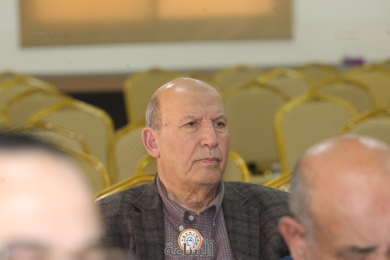 Madar Al-Saa Images 0.9438544872999775