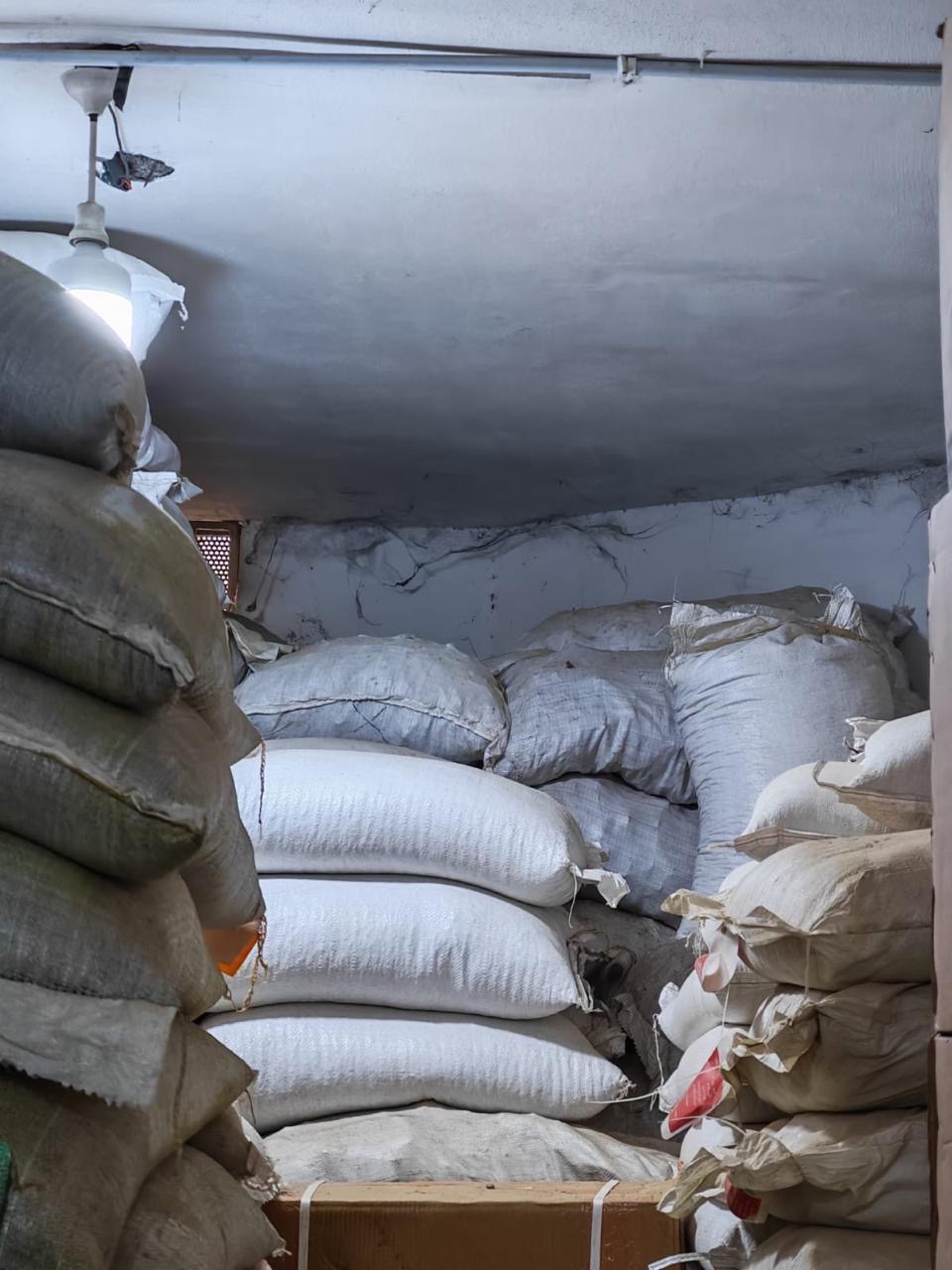 Madar Al-Saa Images 0.9618485086201872