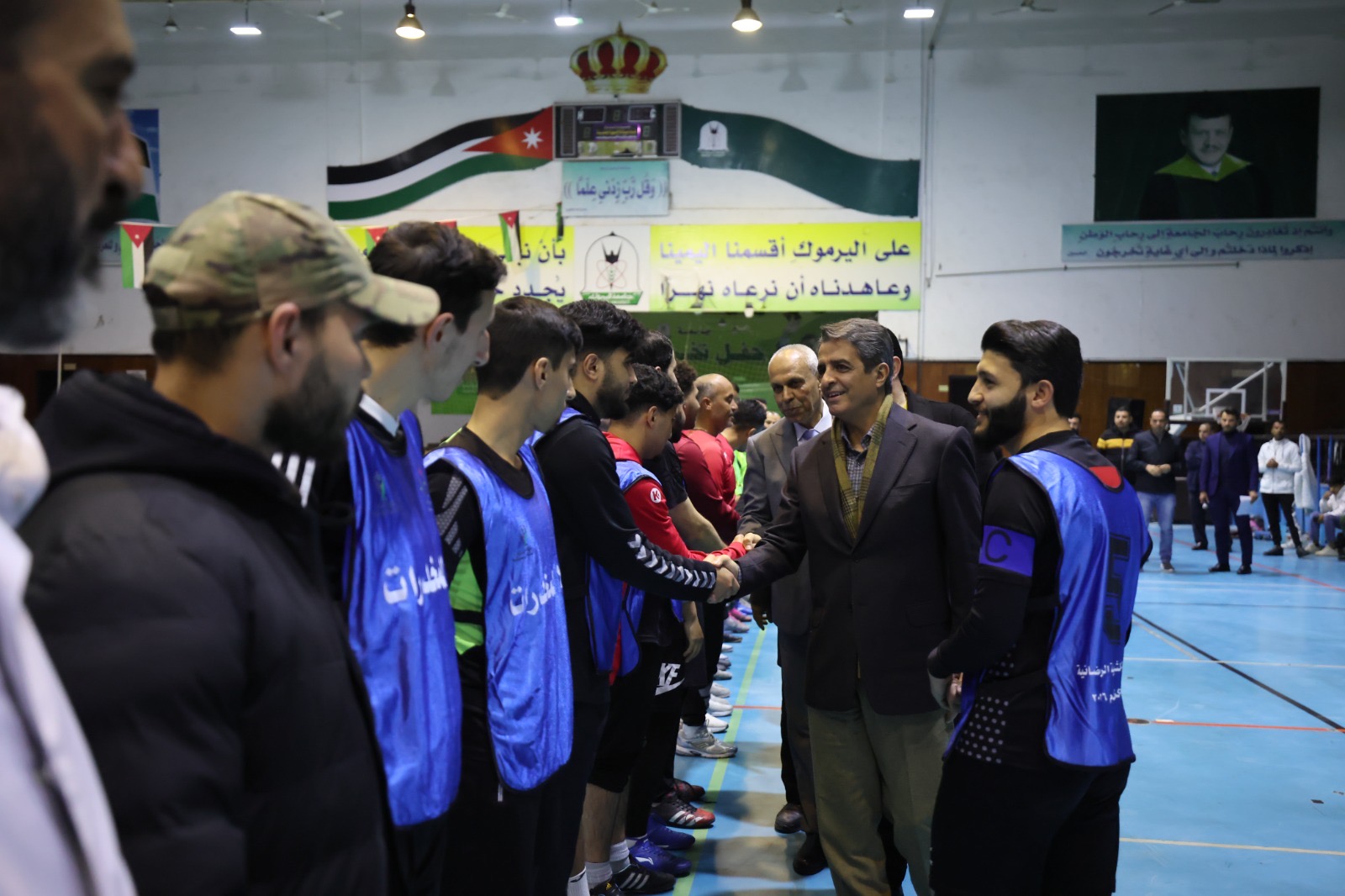 Madar Al-Saa Images 0.3245346771618728