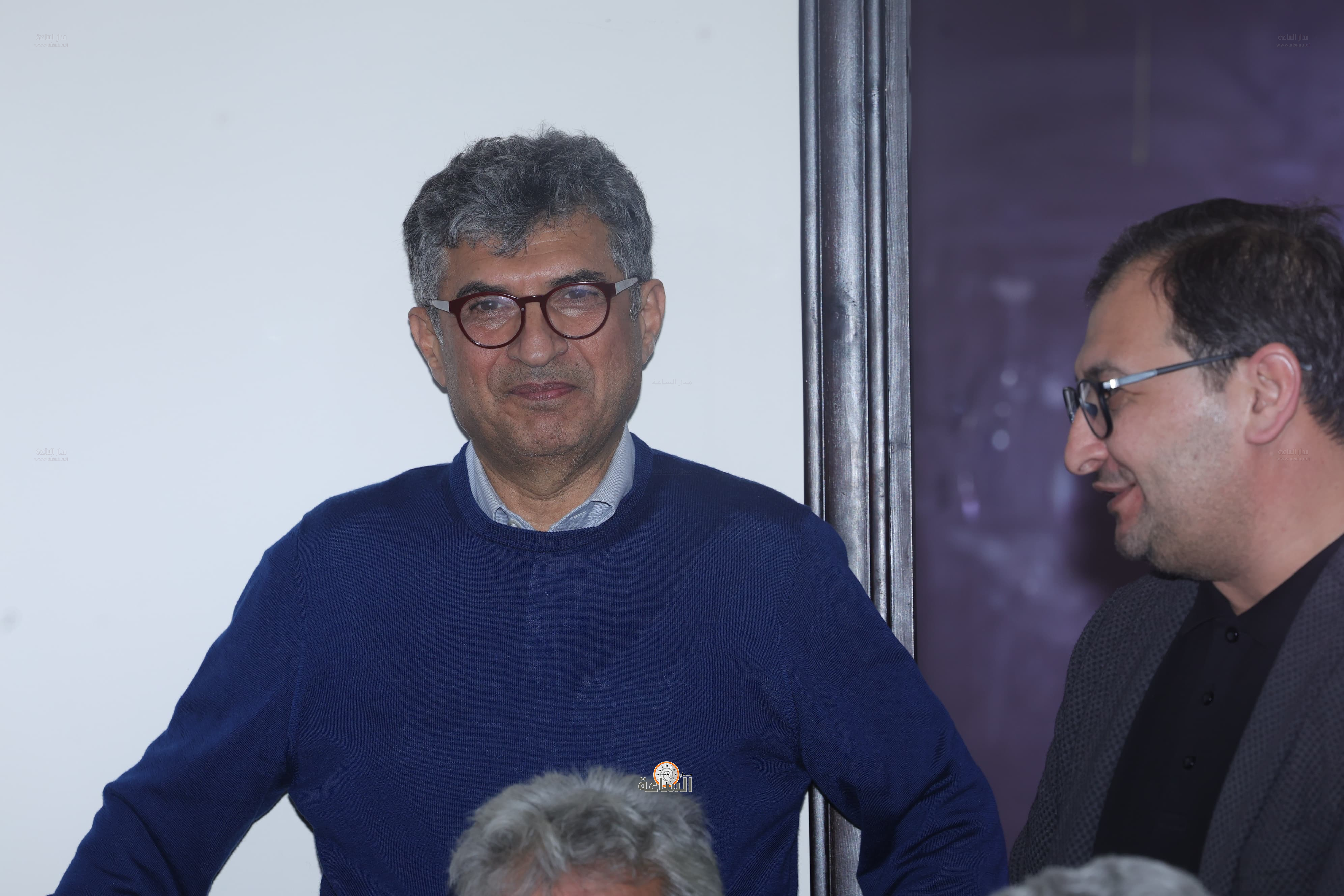 Madar Al-Saa Images 0.85626648386914