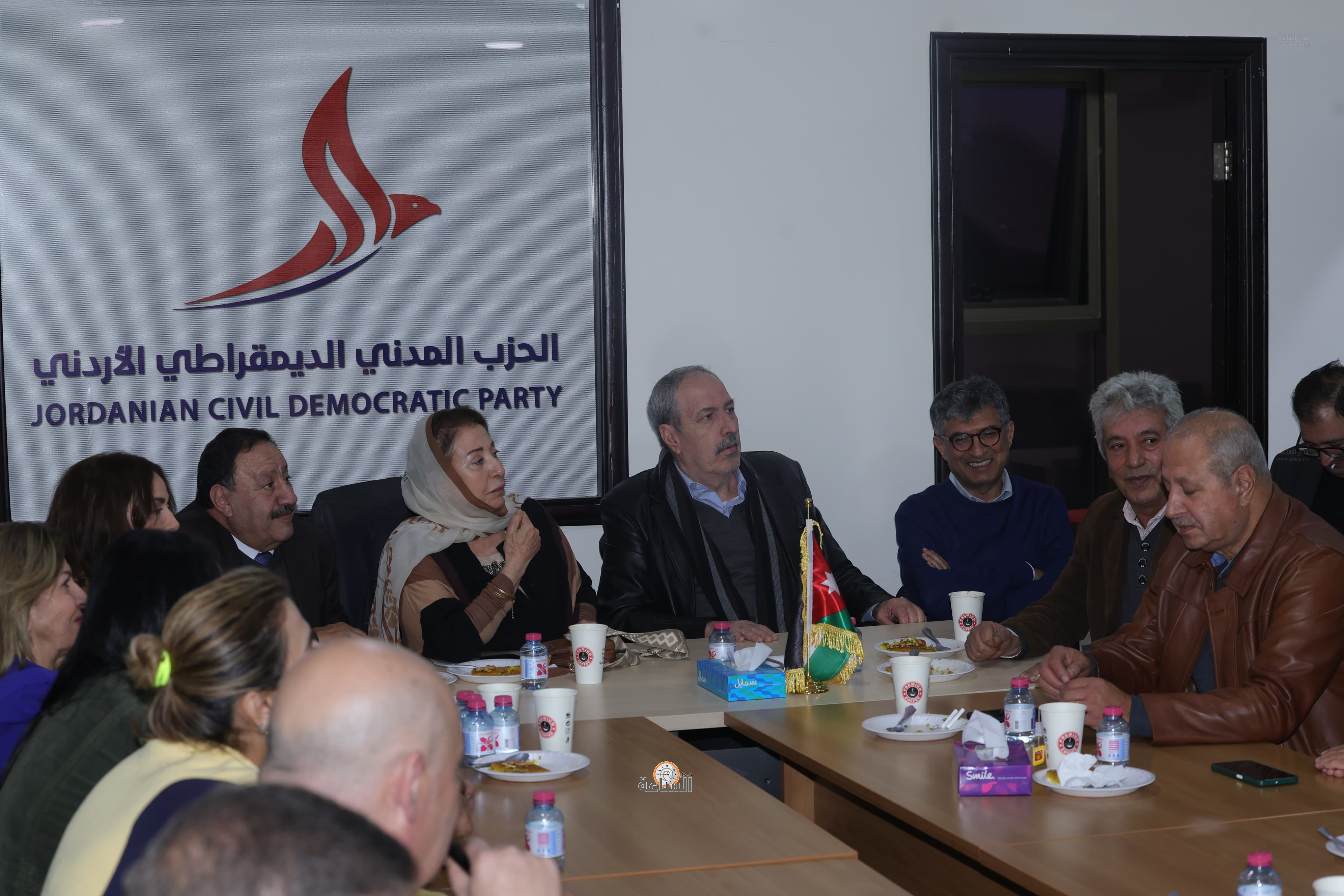 Madar Al-Saa Images 0.6351392093856091