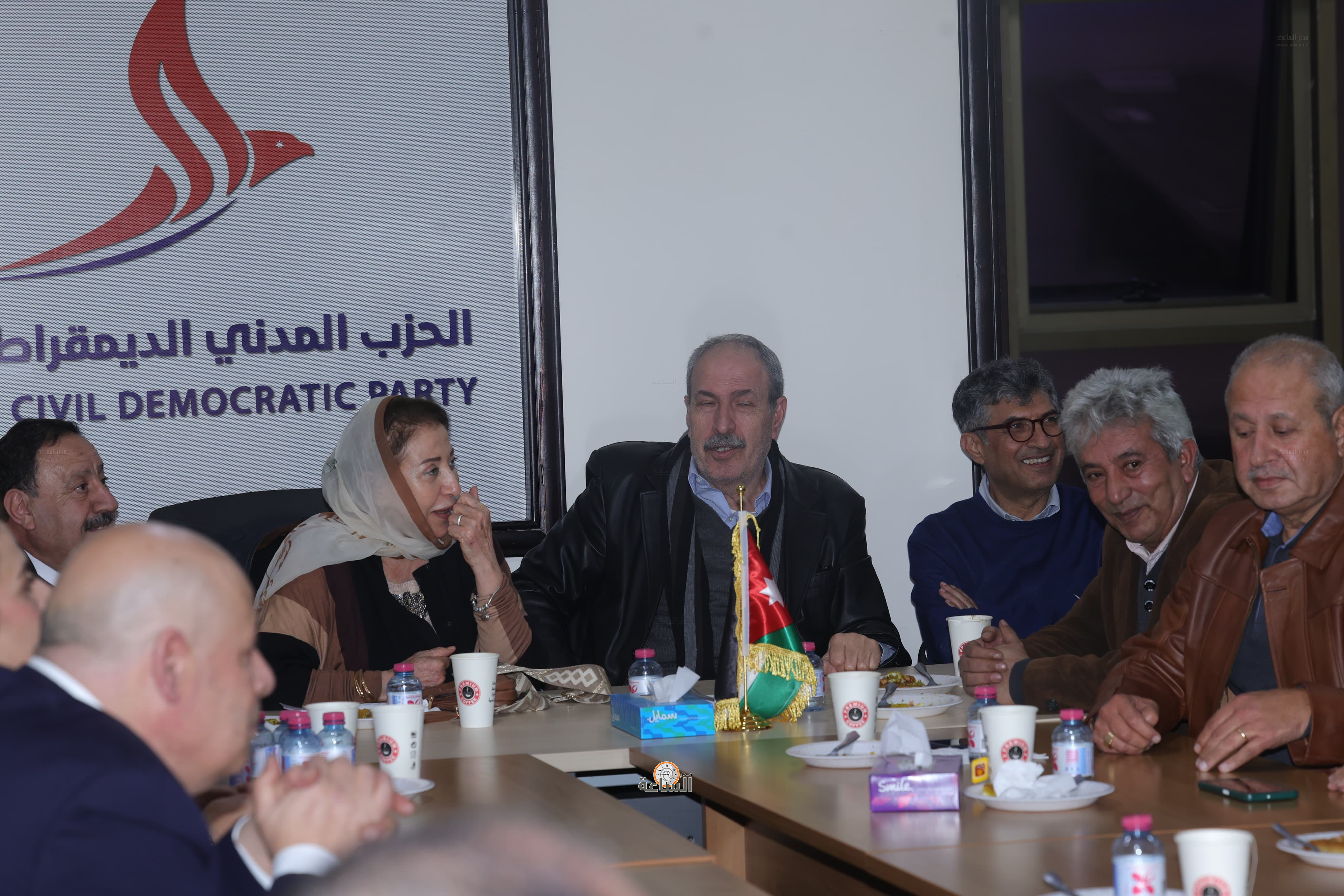 Madar Al-Saa Images 0.7634905031790232