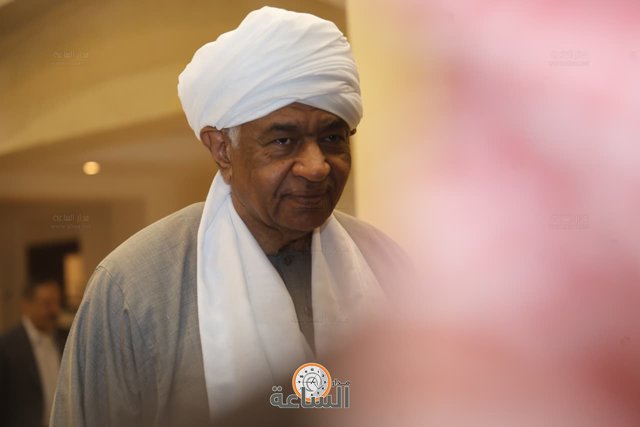 Madar Al-Saa Images 0.9702047463840731