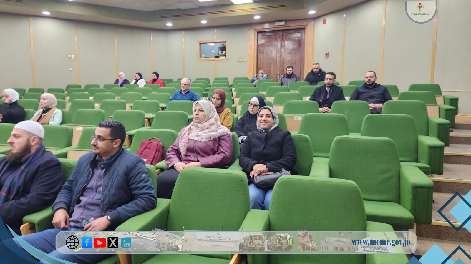 Madar Al-Saa Images 0.8398720501773249