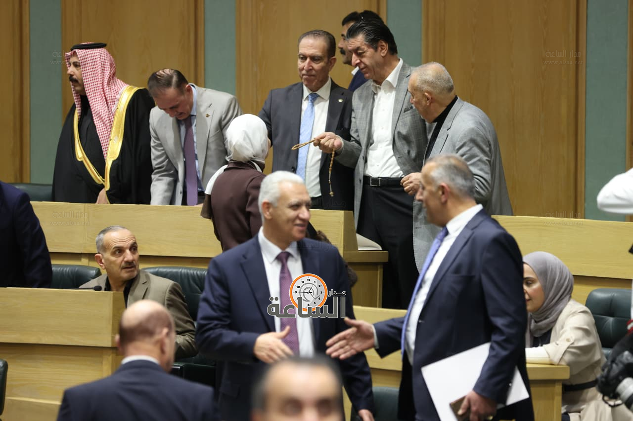 Madar Al-Saa Images 0.5061600570674799