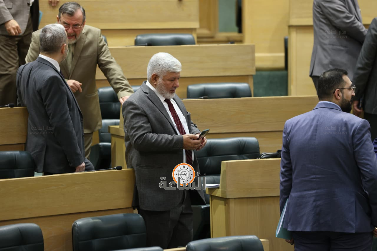 Madar Al-Saa Images 0.984259994798466