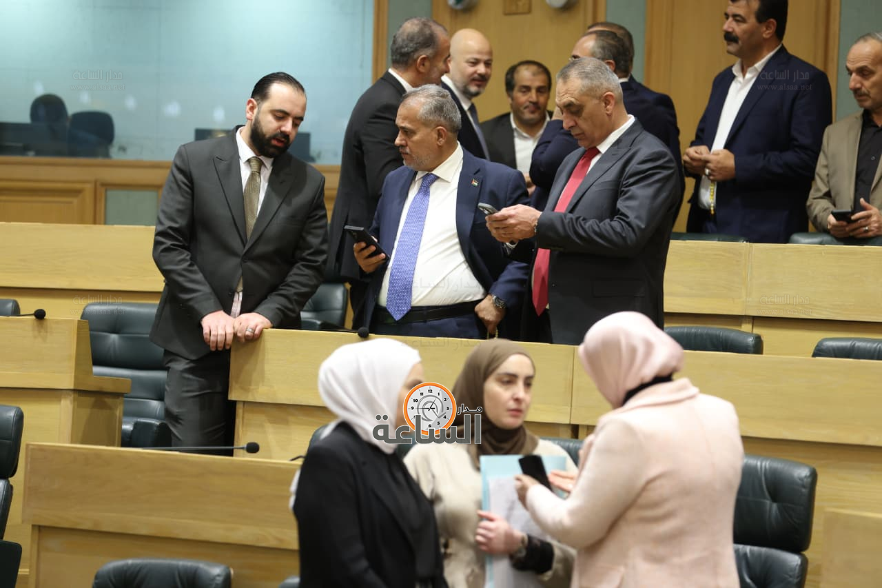 Madar Al-Saa Images 0.7366561735756528