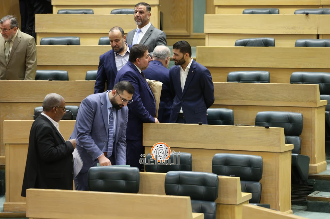 Madar Al-Saa Images 0.9805830942370317