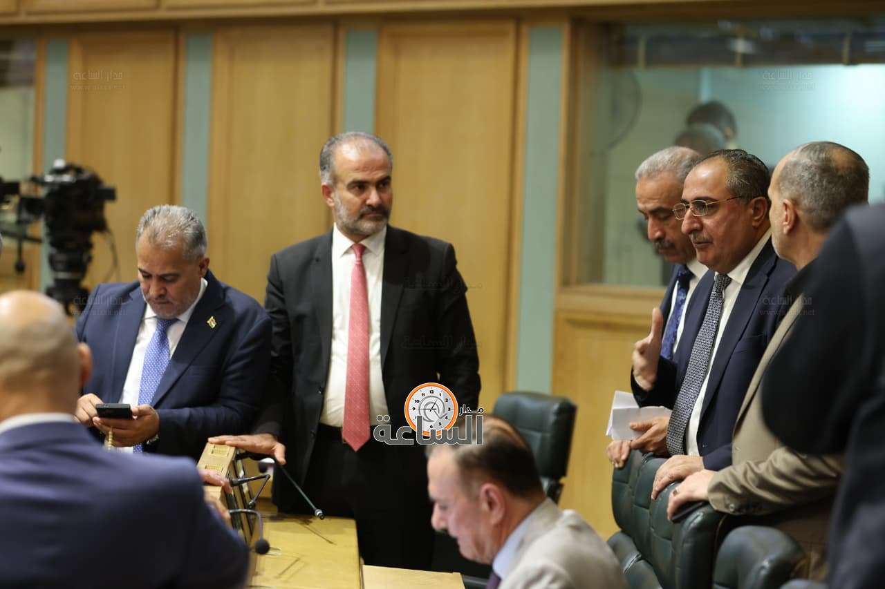 Madar Al-Saa Images 0.60910813257394