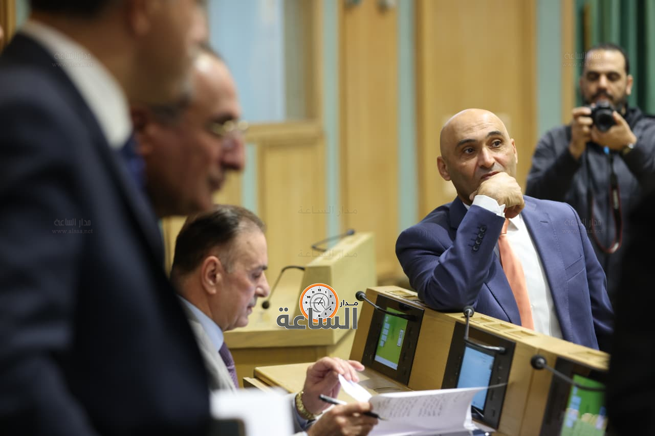 Madar Al-Saa Images 0.9389245534799855