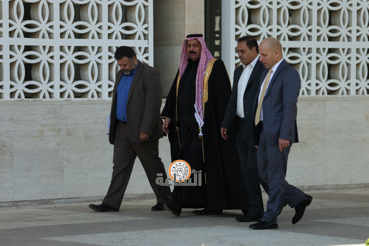 Madar Al-Saa Images 0.10548386057537873