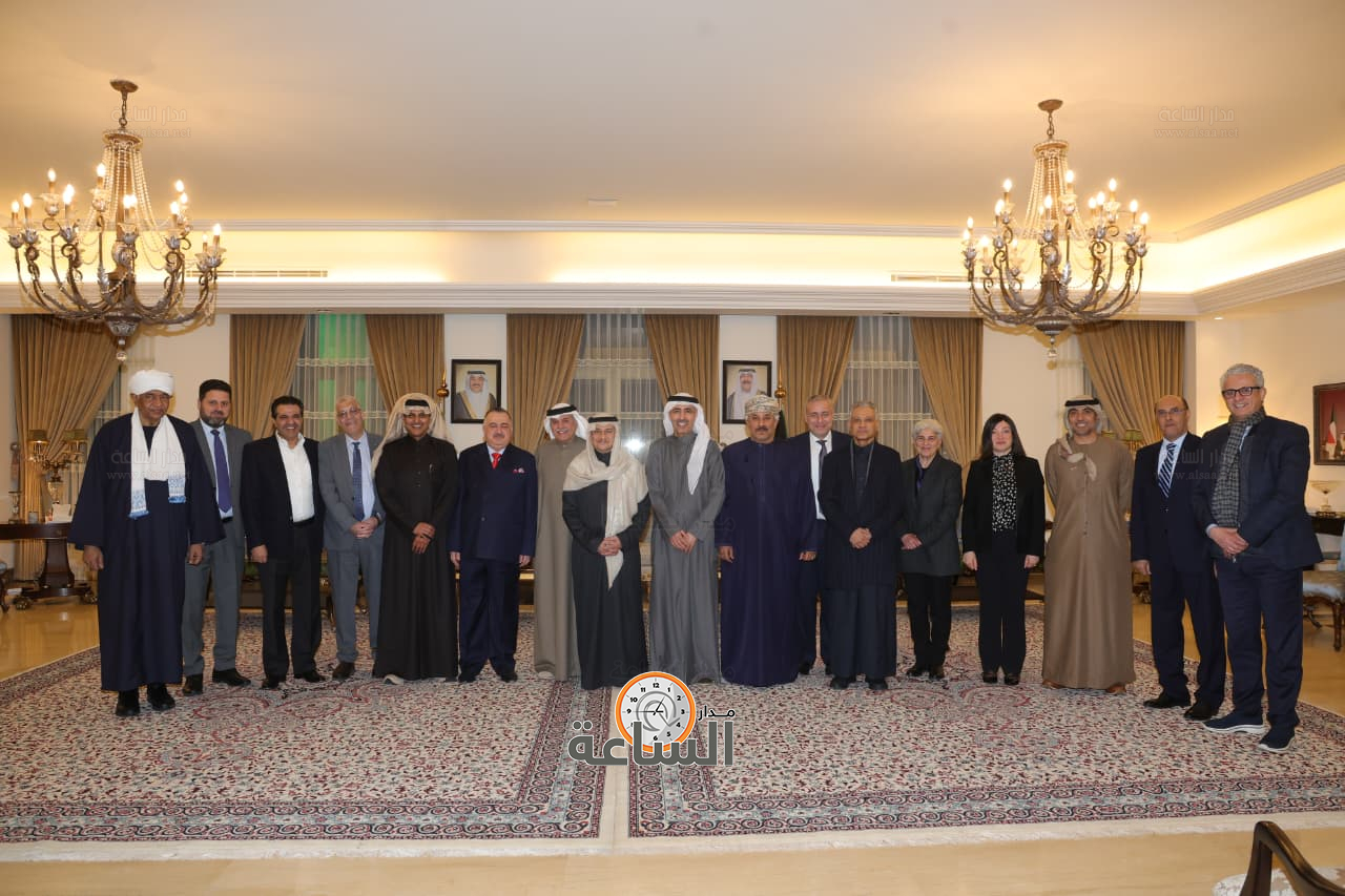 Madar Al-Saa Images 0.870429834588947