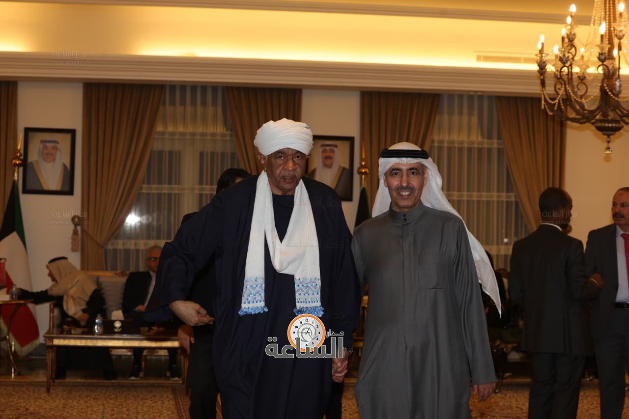 Madar Al-Saa Images 0.14685337162107803