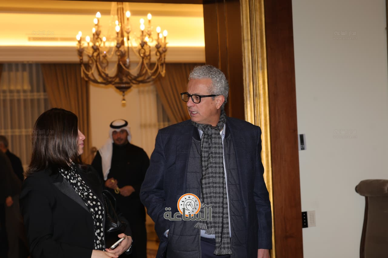 Madar Al-Saa Images 0.6219803729939697