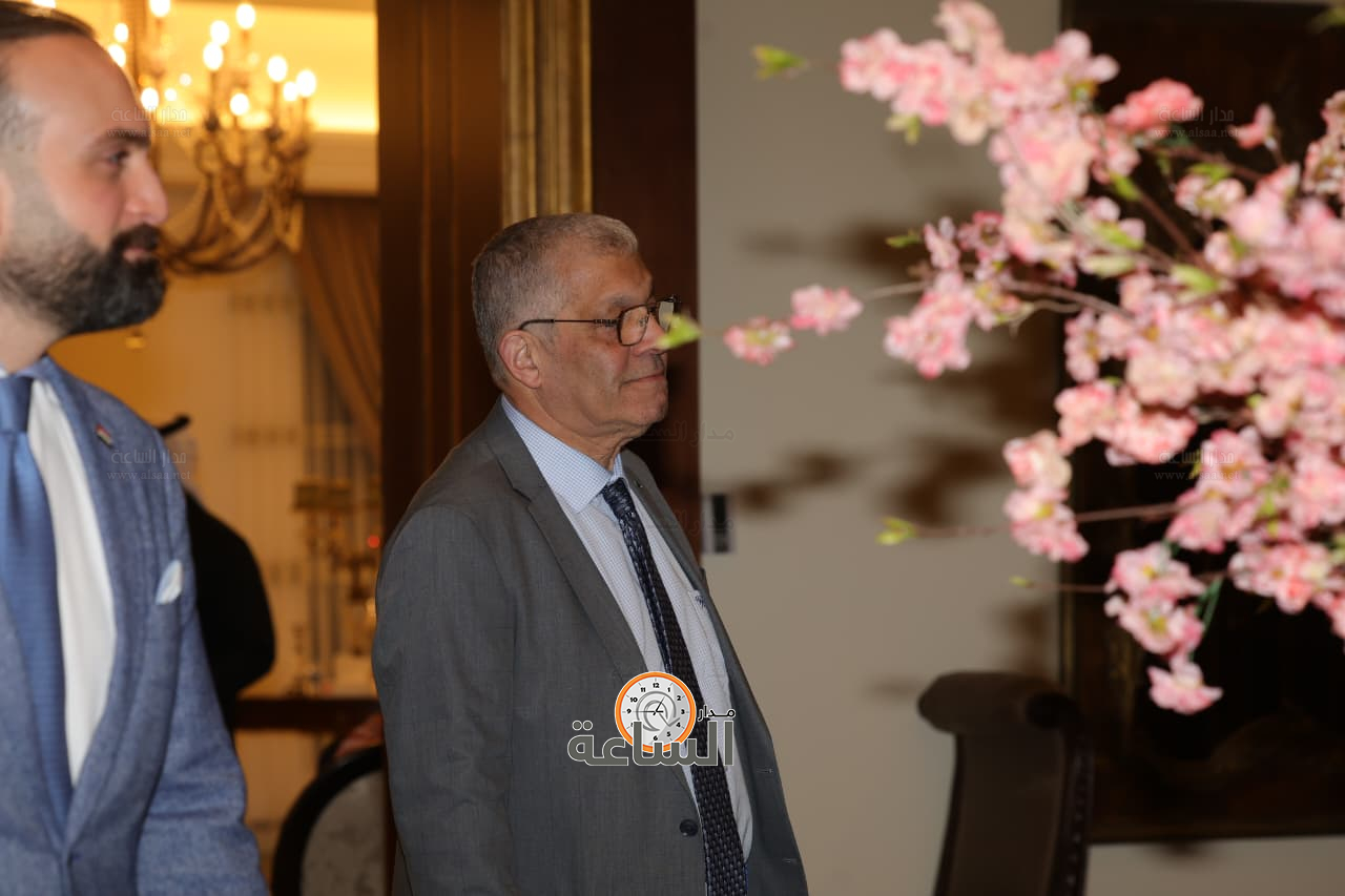 Madar Al-Saa Images 0.1100950979040547