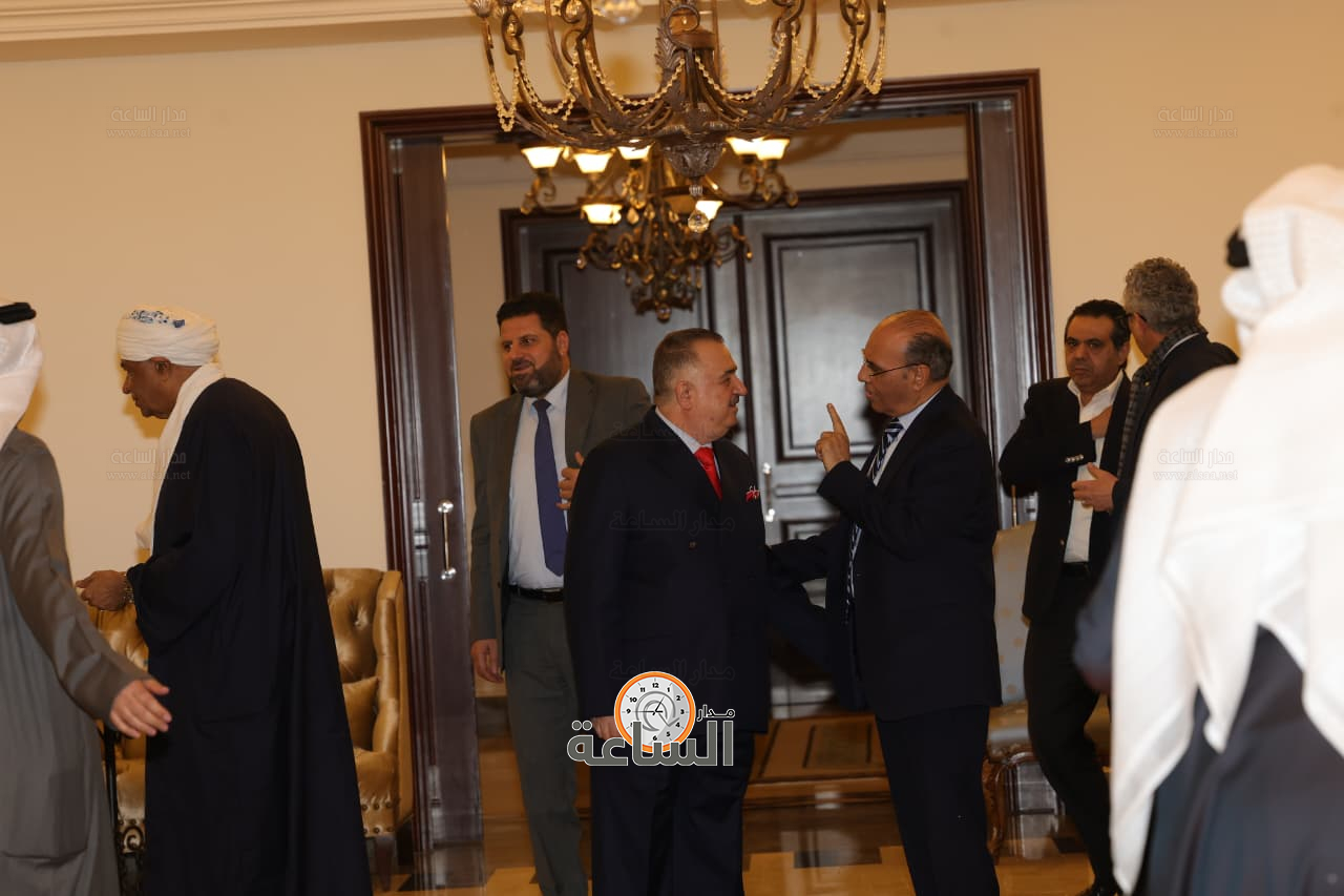 Madar Al-Saa Images 0.07838122112420165