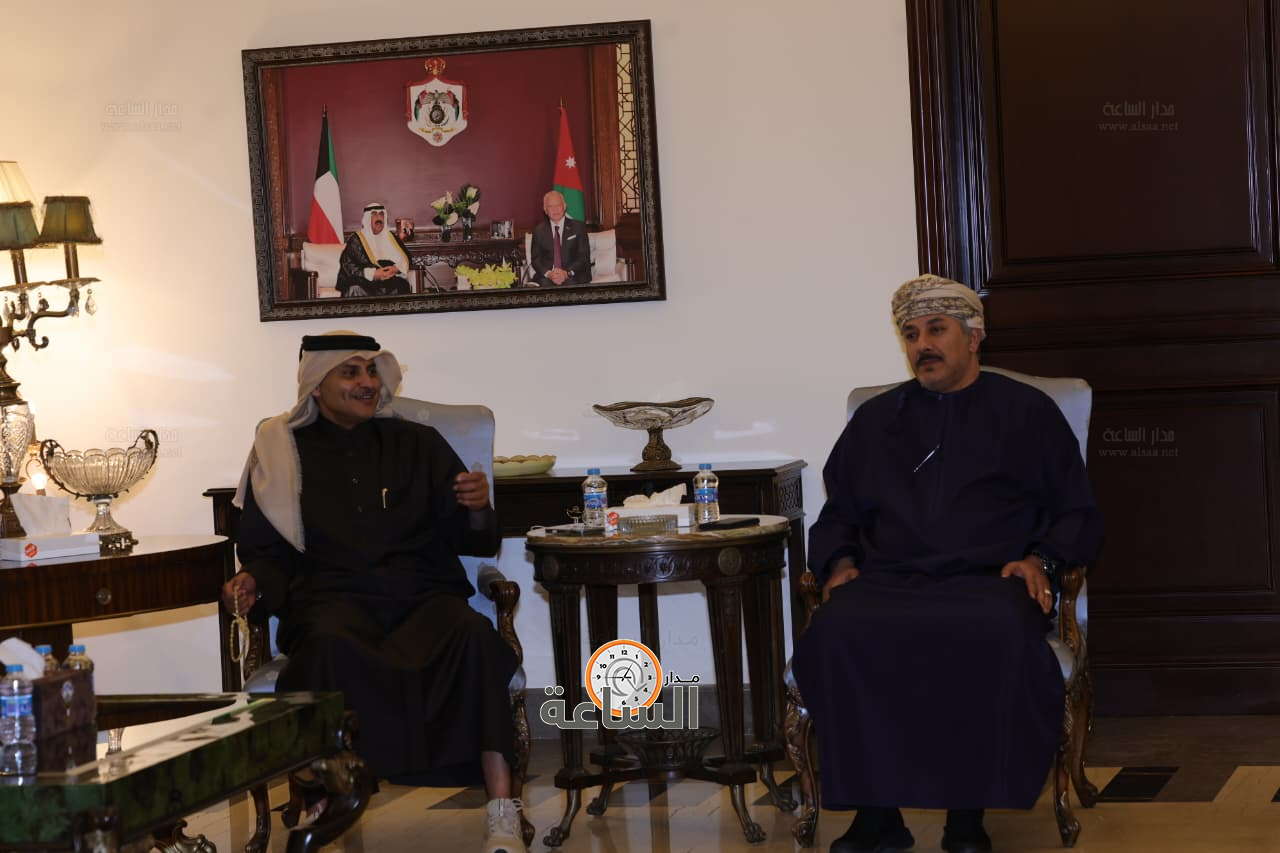 Madar Al-Saa Images 0.36460155668568084