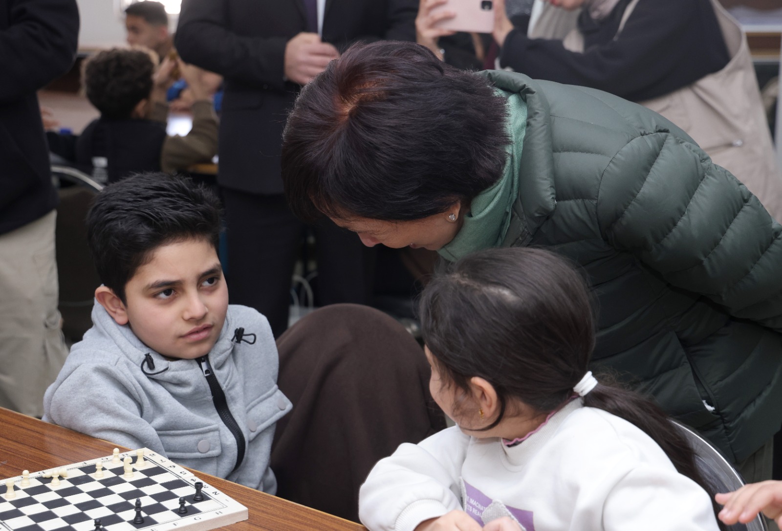 Madar Al-Saa Images 0.1571649803094617