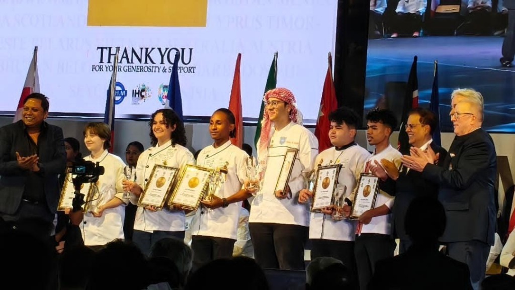 Madar Al-Saa Images 0.3956557618854478