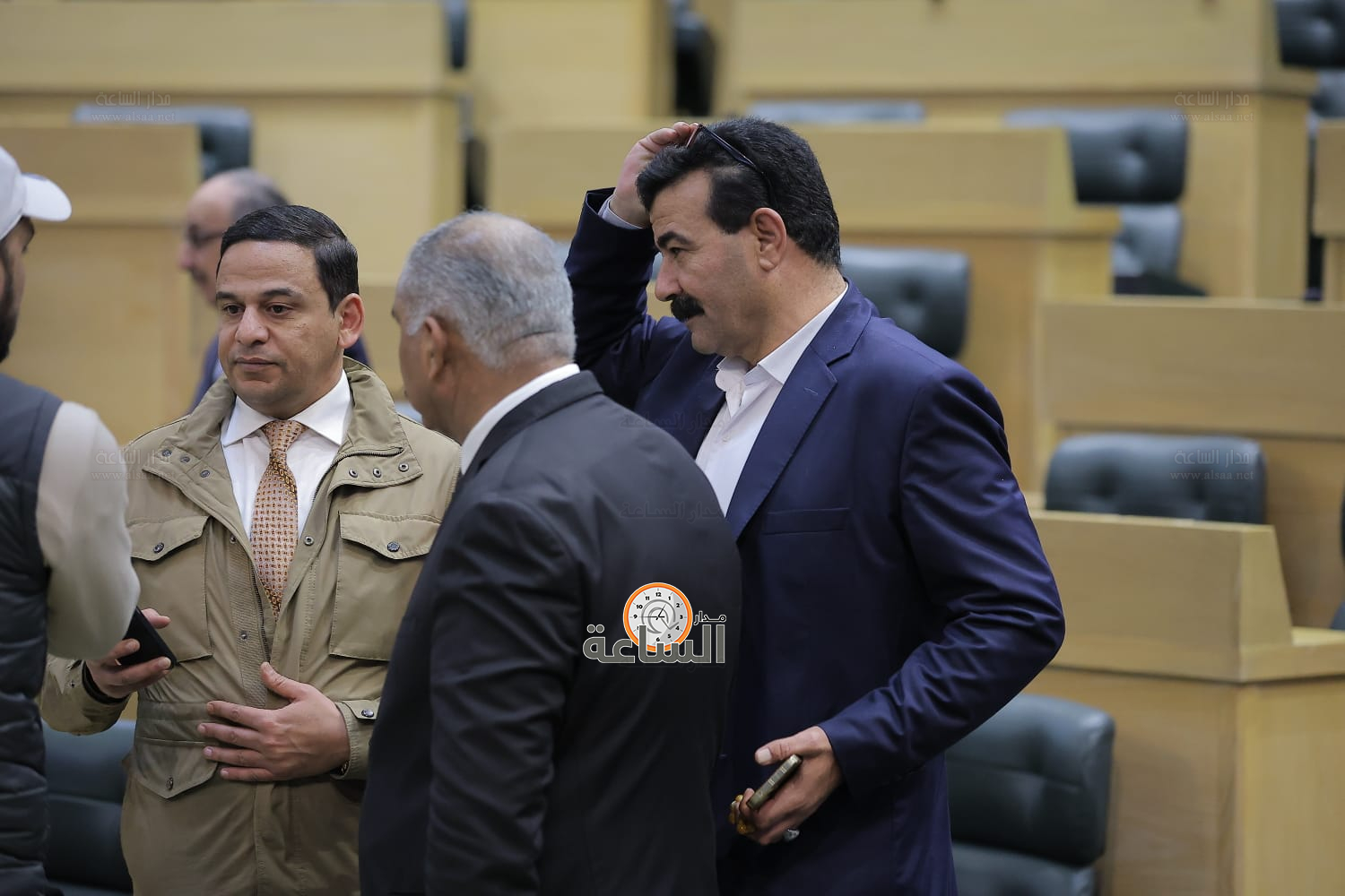 Madar Al-Saa Images 0.8534477027218828