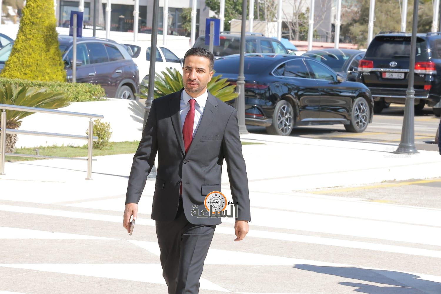 Madar Al-Saa Images 0.4115445177132899