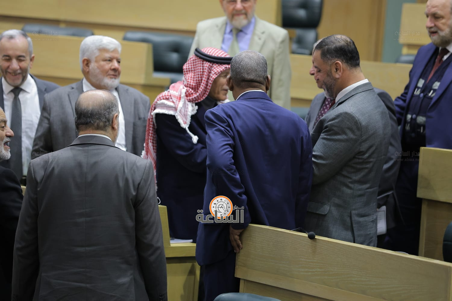 Madar Al-Saa Images 0.598154110650328