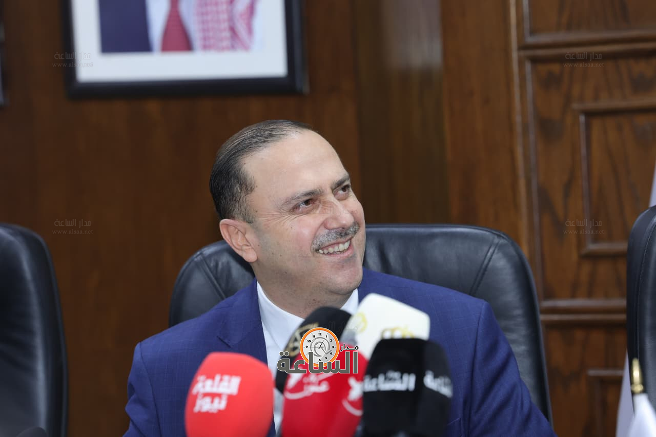 Madar Al-Saa Images 0.23181514772276457