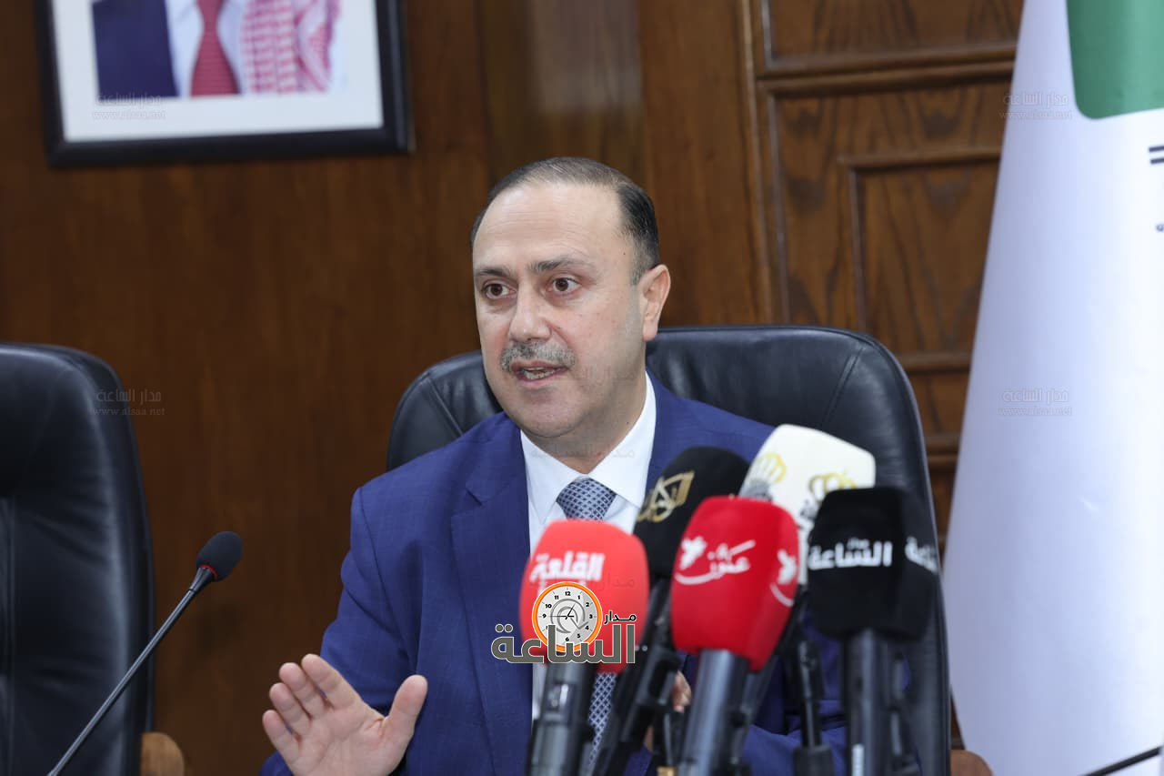 Madar Al-Saa Images 0.24876859466959056