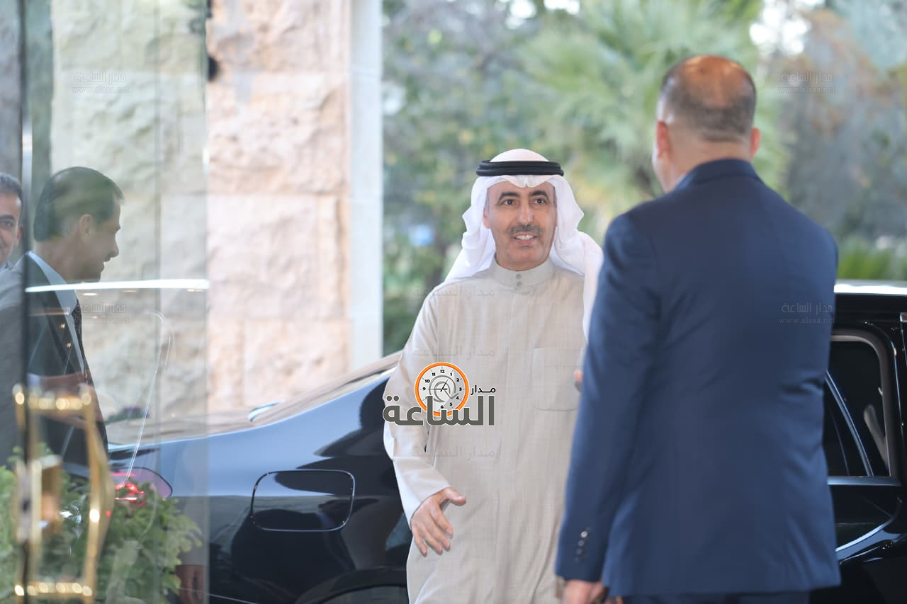 Madar Al-Saa Images 0.8416958049428201