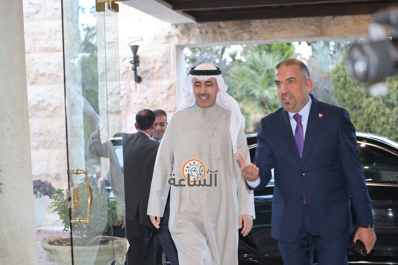 Madar Al-Saa Images 0.2168017346419997