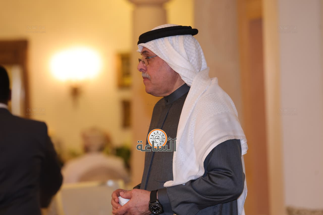 Madar Al-Saa Images 0.4654758639156801