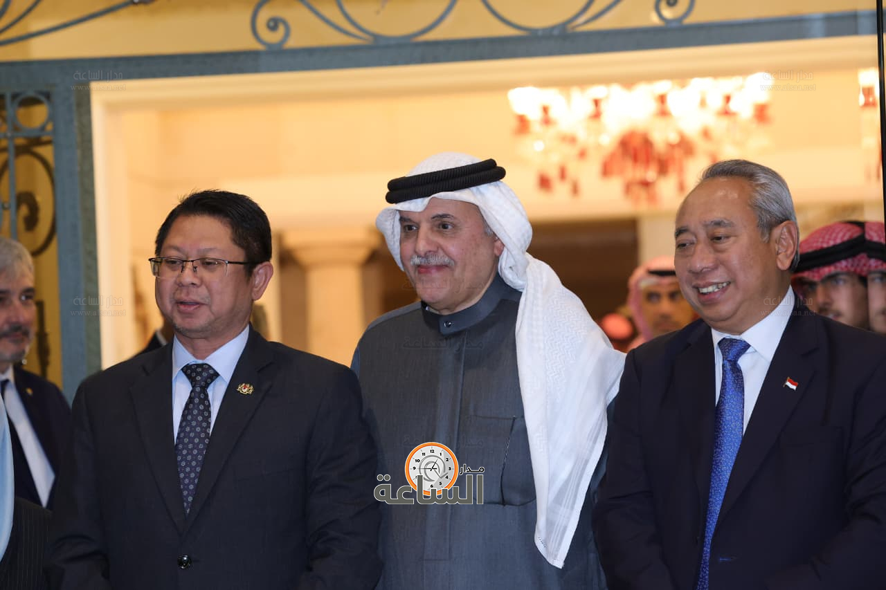 Madar Al-Saa Images 0.8869874224418648