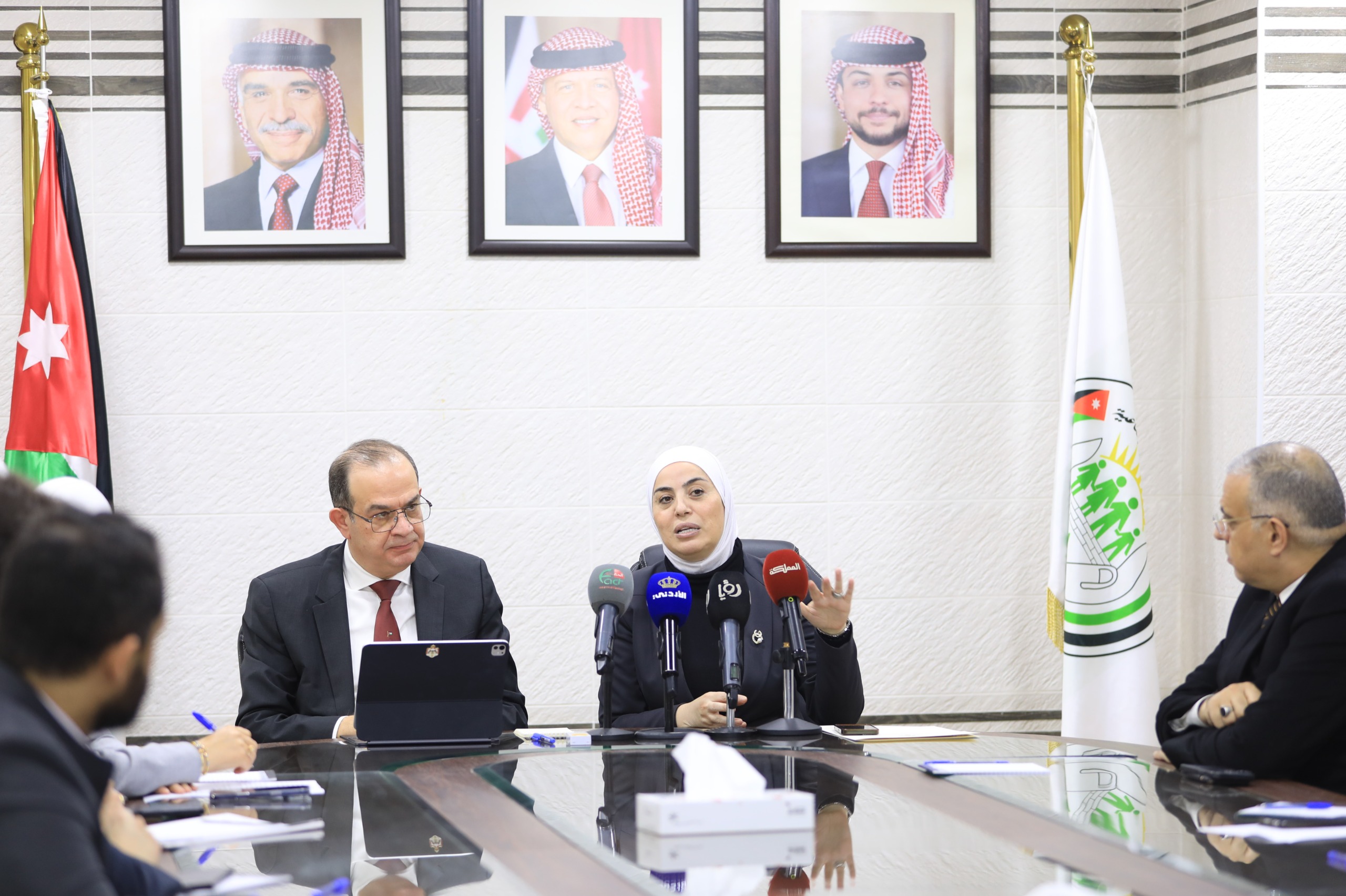 Madar Al-Saa Images 0.1507684553874472