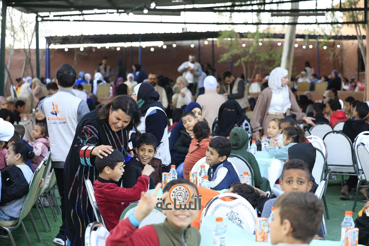 Madar Al-Saa Images 0.7510138551111908