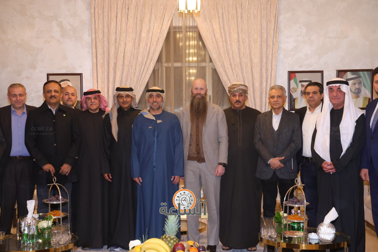 Madar Al-Saa Images 0.07433933409893267