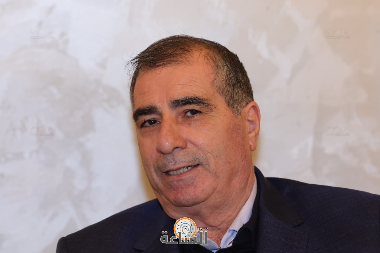 Madar Al-Saa Images 0.5301865223649109