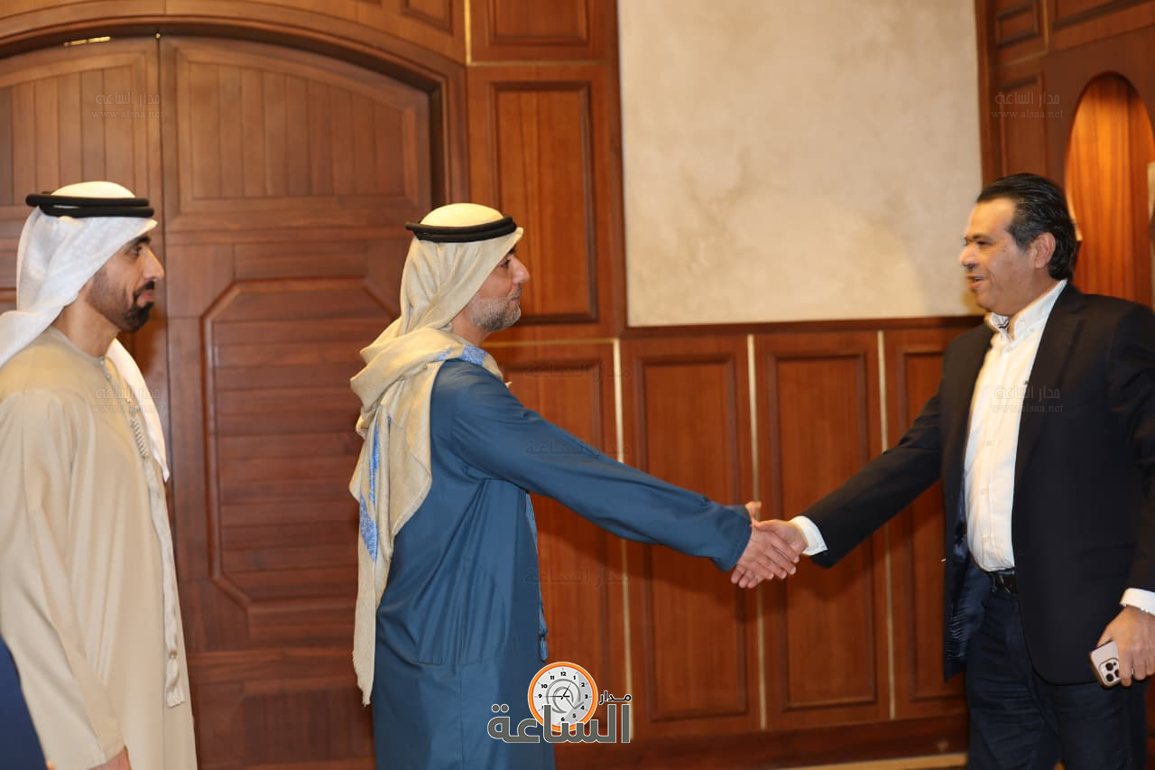 Madar Al-Saa Images 0.834721807187864