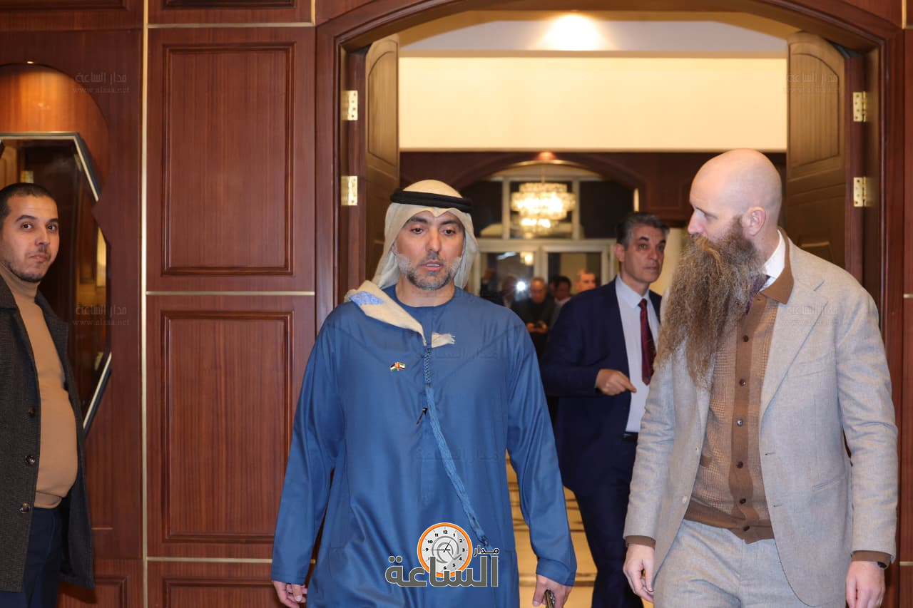 Madar Al-Saa Images 0.8111447040989249