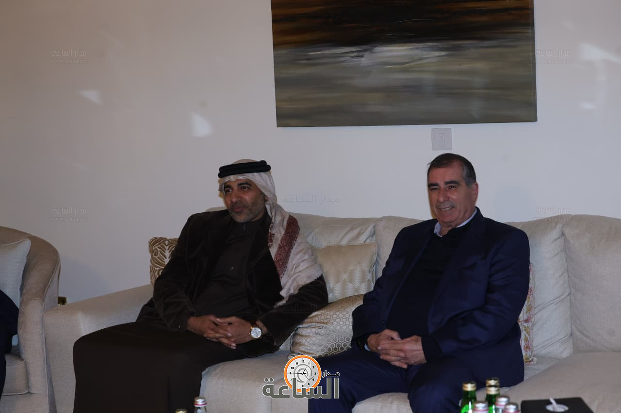 Madar Al-Saa Images 0.956307952755657