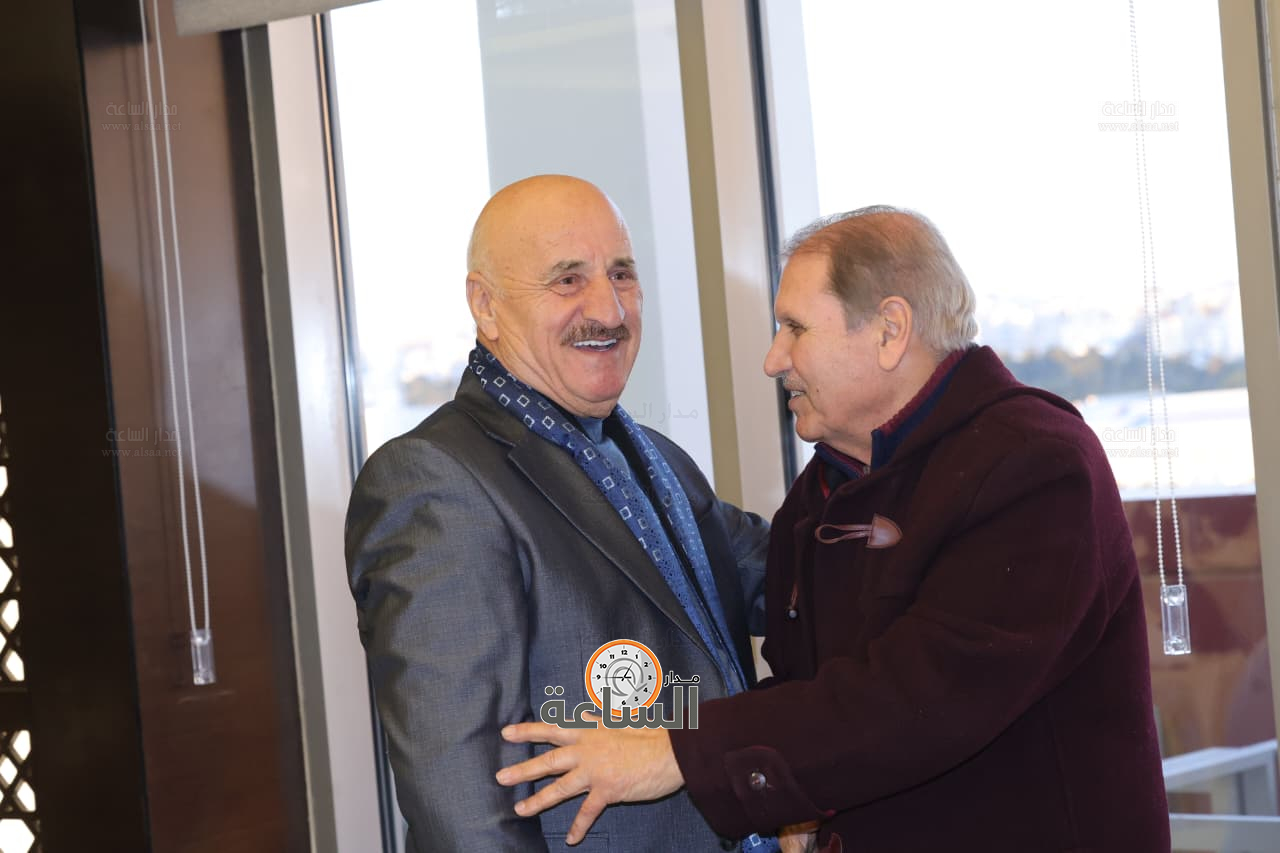 Madar Al-Saa Images 0.4795350145972188