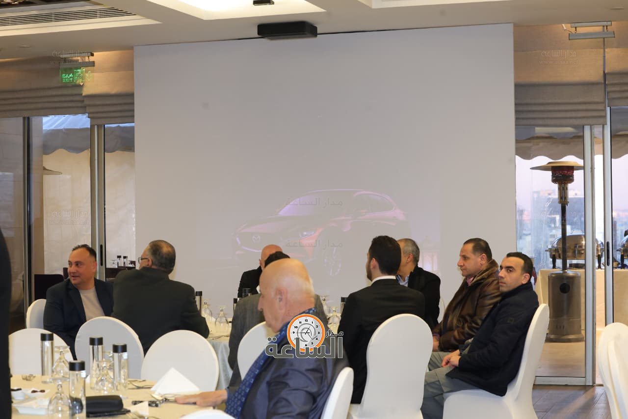 Madar Al-Saa Images 0.9949133063154281