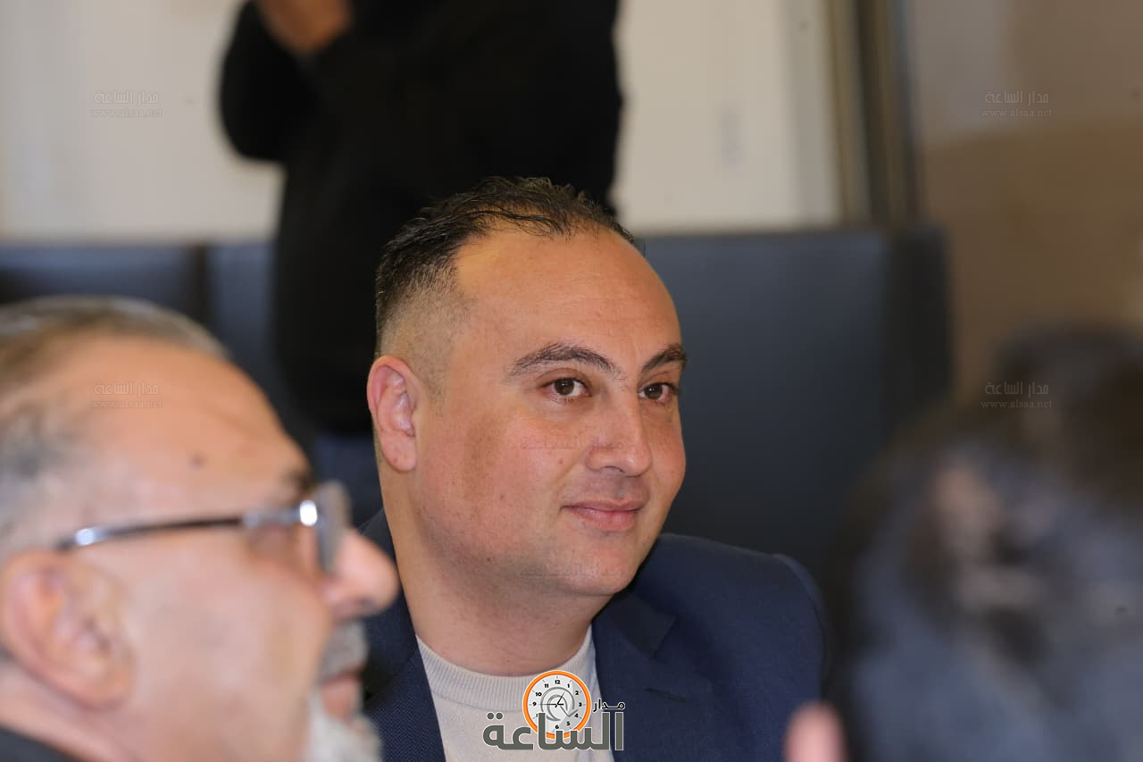 Madar Al-Saa Images 0.7823955905317187