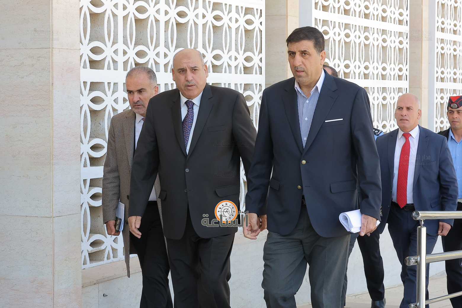 Madar Al-Saa Images 0.7538538633563285