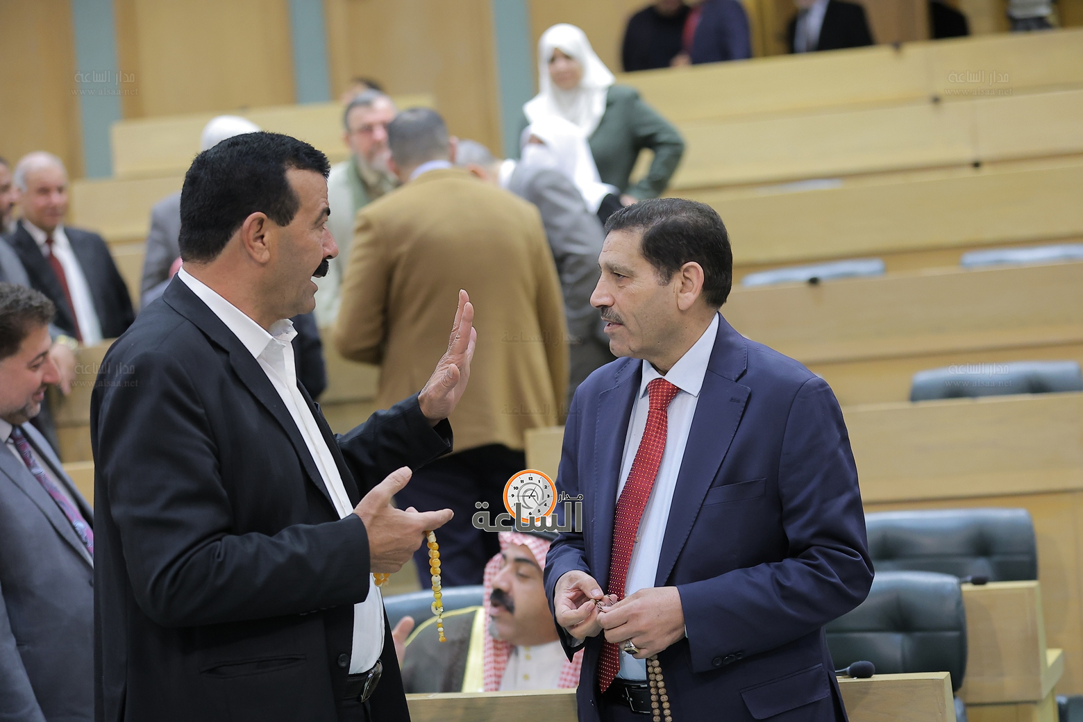 Madar Al-Saa Images 0.3246196388050755