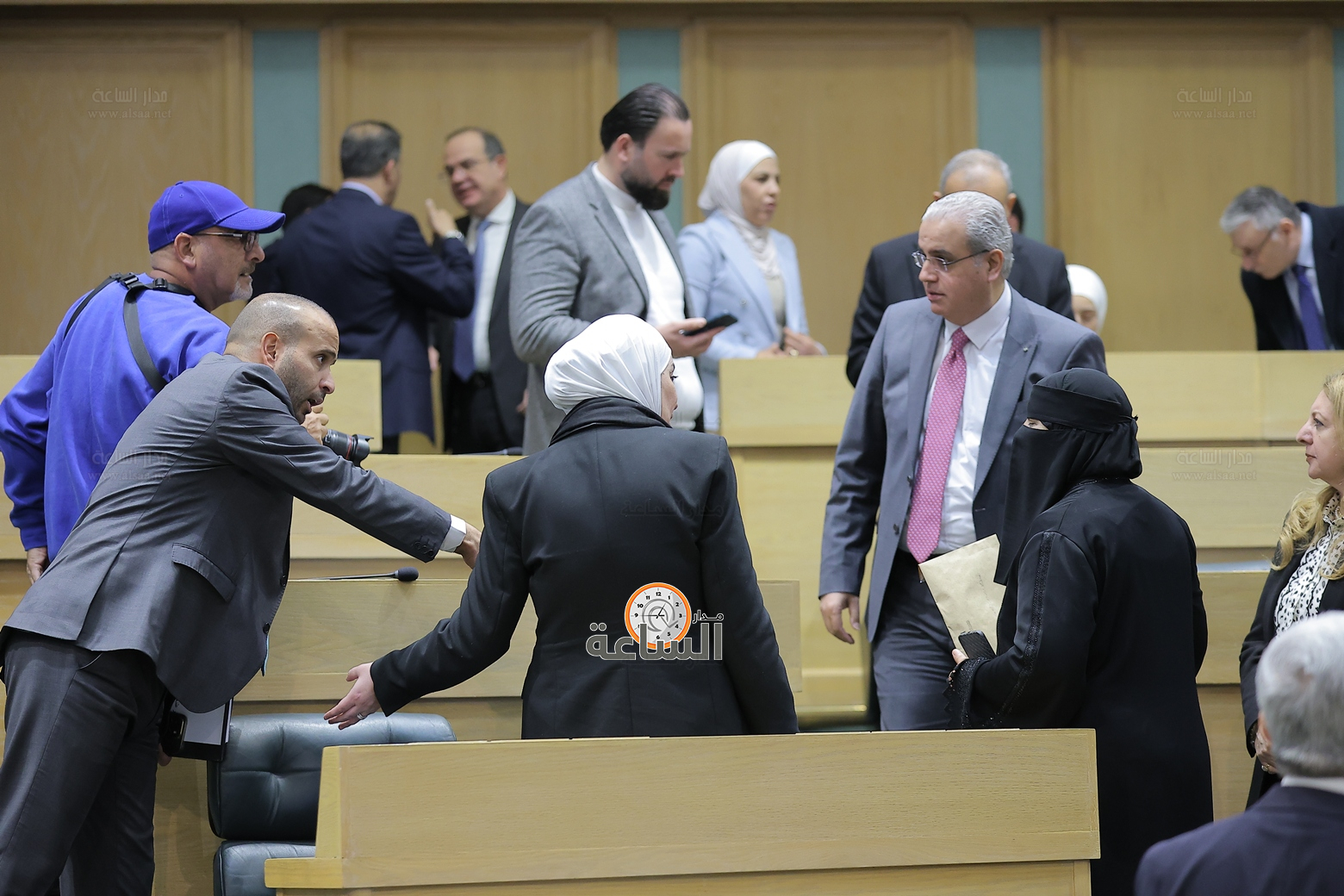 Madar Al-Saa Images 0.793965053285367