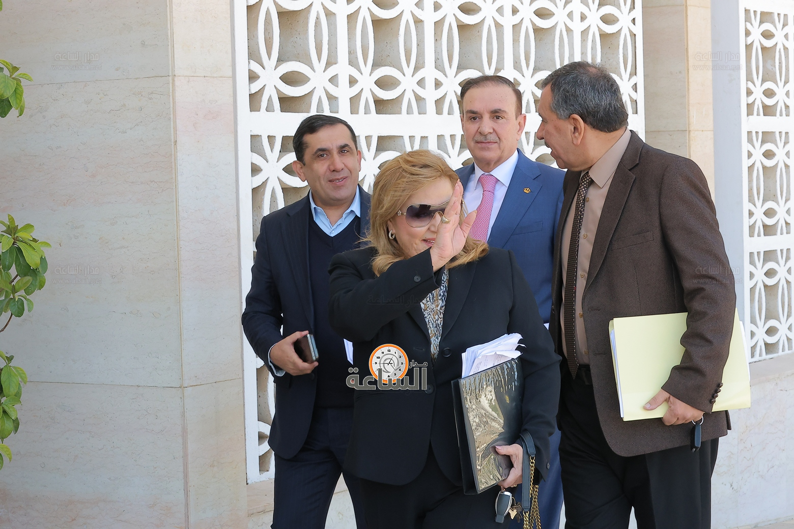 Madar Al-Saa Images 0.7446035522963157